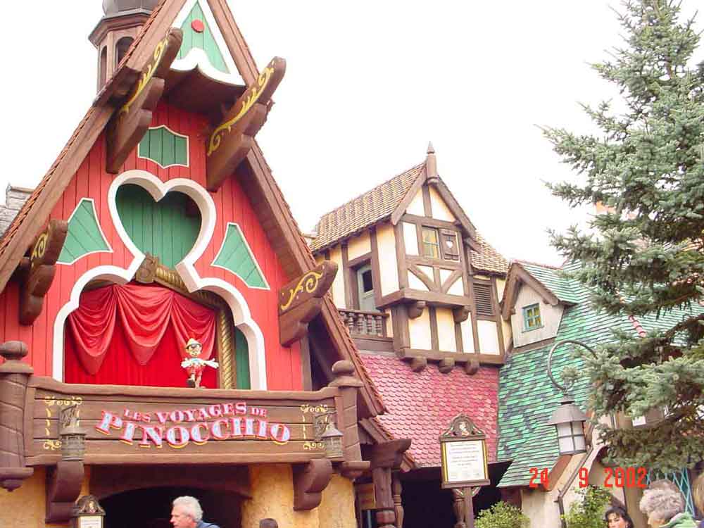 Francia - Disneyland París 13.jpg